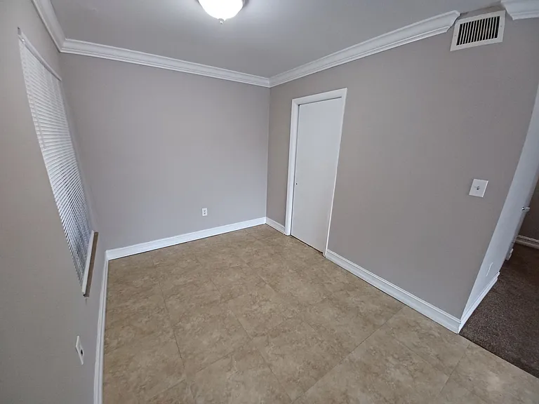 1830 Maravilla Ave #212 — Photo 6