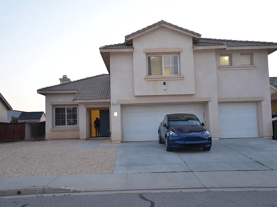 26527 Alta Ave