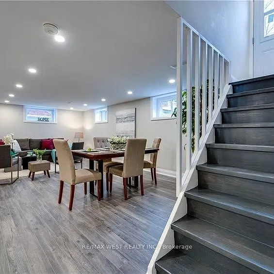 2 bed, $1,900 — Photo 4
