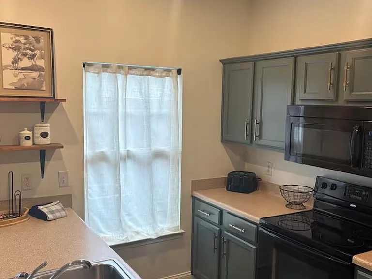 553 Rosedale Ave #126 — Photo 11