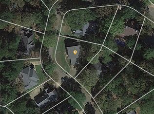 26 Avery Cir, Jackson, MS 39211