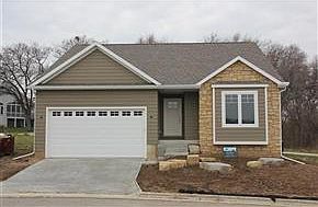 2nd image of 31 Woods Haven Way