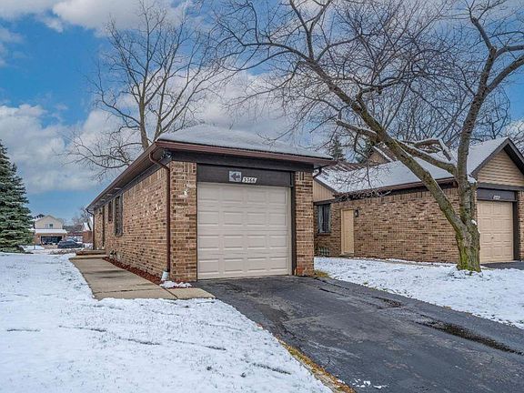 2nd image of 3766 Heritage Pkwy Unit 1
