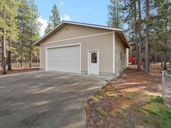15711 Deedon Rd, La Pine, OR 97739