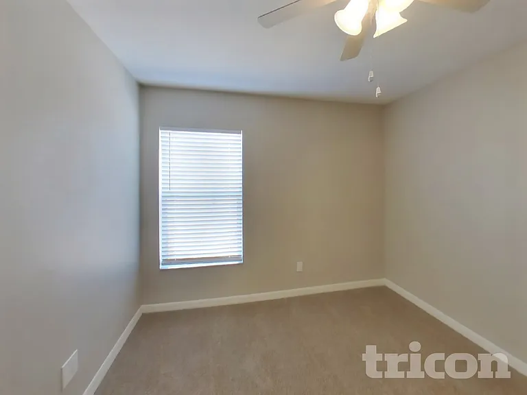 11106 Robin Lake Ct — Photo 13