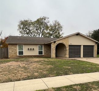 7029 W Cleburne Rd, Fort Worth, TX, 76133