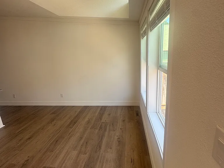 1035 Estudillo St #A — Photo 8
