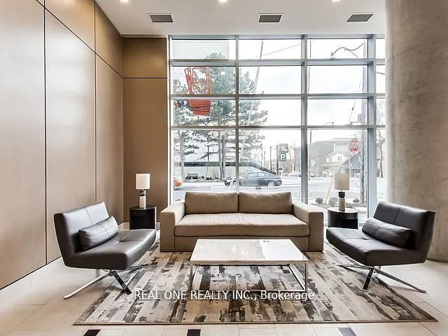 58 Orchard View Blvd #1011 — Photo 8