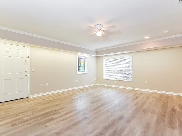 51 Dogwood Ln — Photo 9