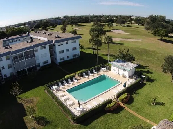 5401 NW 2nd Ave APT 329, Boca Raton, FL 33487