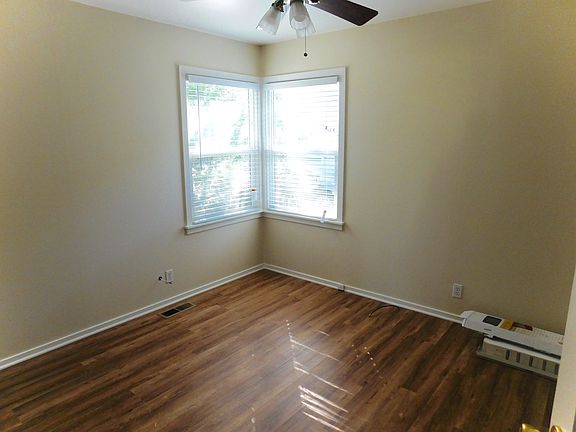 5th image of 278-280 Racetrack St #Ab1f842cb