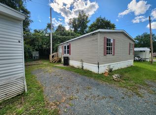 8 Row A Way, Troy, NY 12182