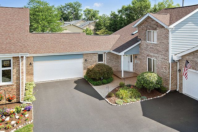 1st image of 11430 Lakebrook Ct