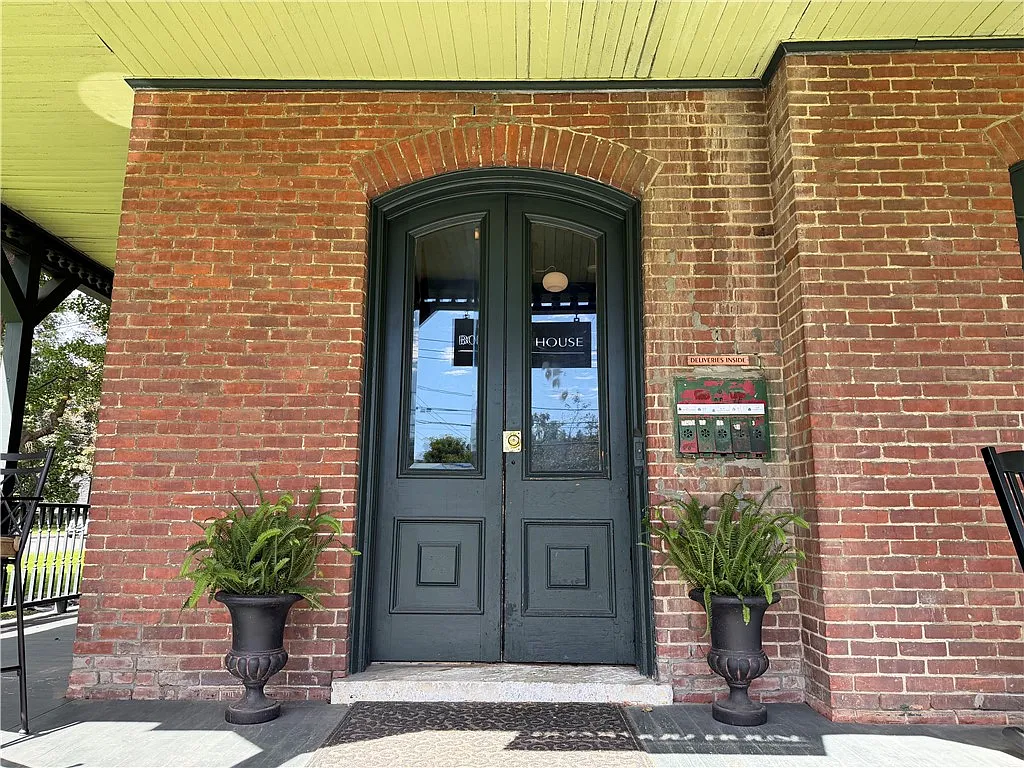 1 bed, 1.0 bath, 600 sqft, $1,200 — Photo 4