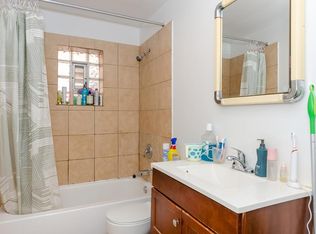 2246 W Taylor St SUITE 1, Chicago, IL