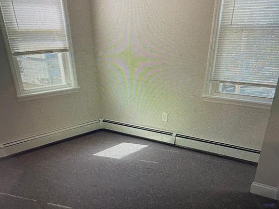 2nd image of 537 Locust Ave Floor 2