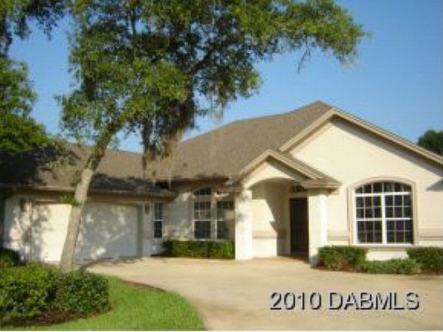 2nd image of 1209 Londonderry Cir