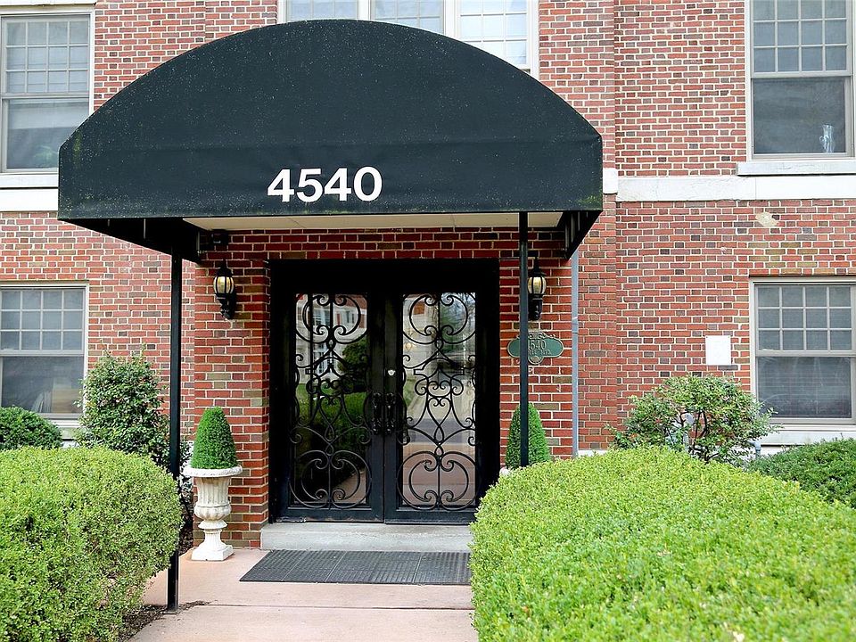 1st image of 4540 Lindell Blvd APT 204