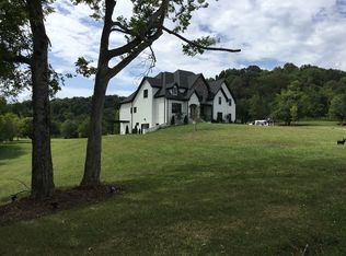 1633 Grants Rd, Columbia, TN 38401