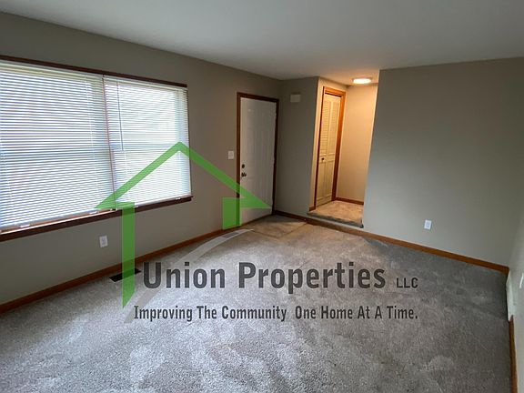 4th image of 1026 Beard St