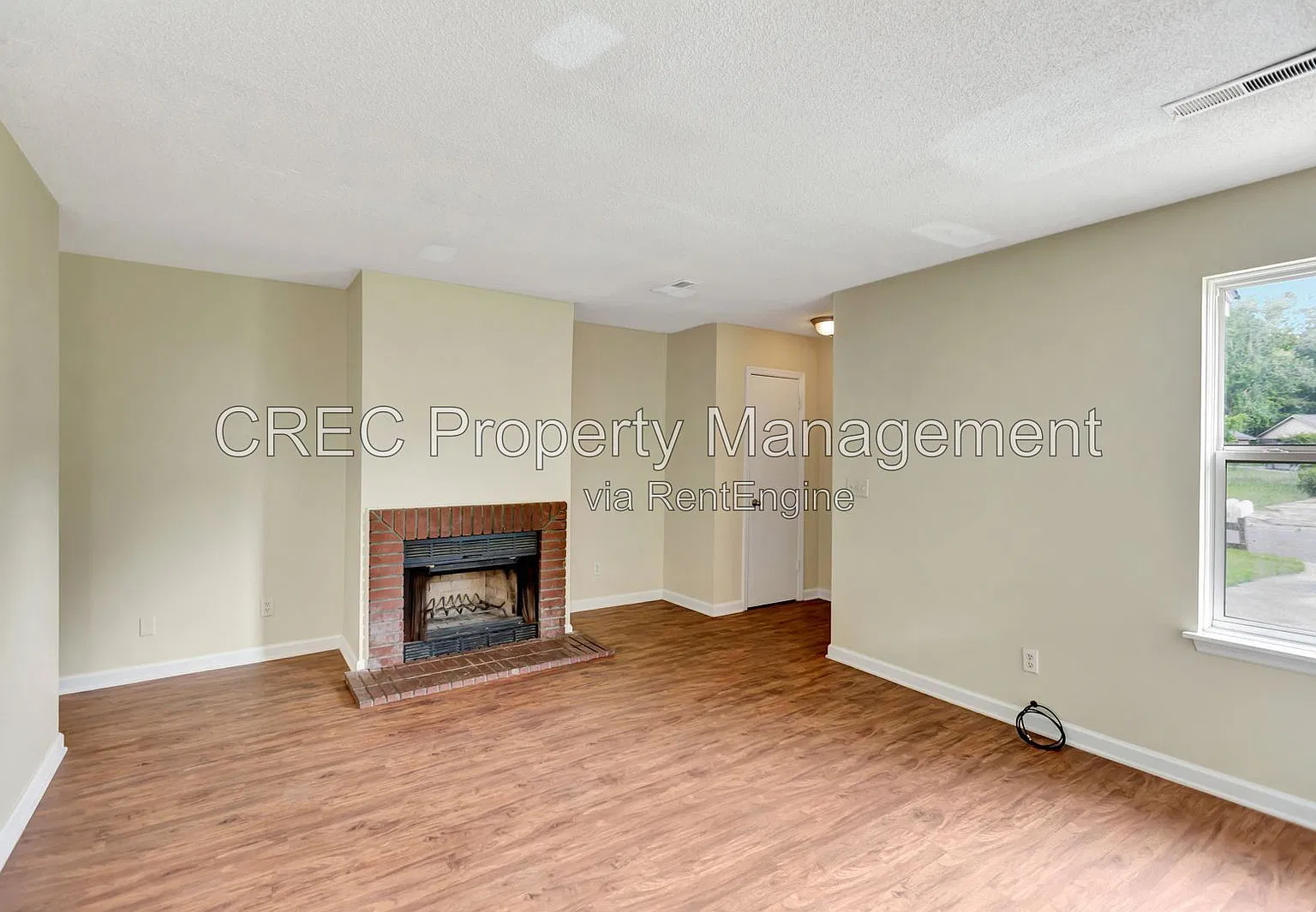 2 bed, 2.0 bath, 1000 sqft, $1,400 — Photo 3