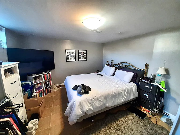 121 Ridge St — Photo 10
