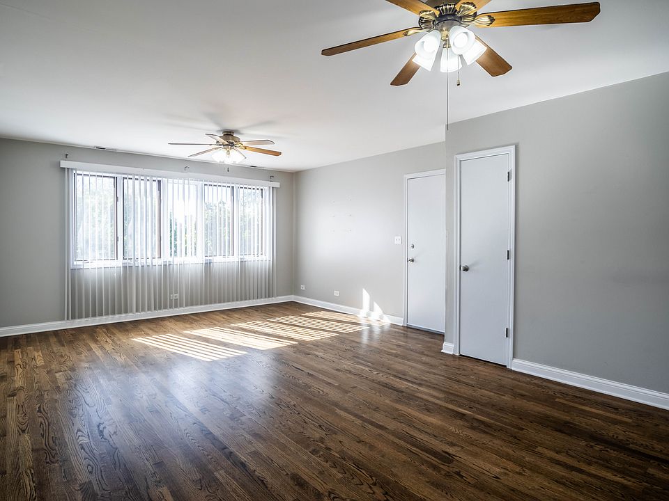 1st image of 4109 N Dickinson Ave Floor 2