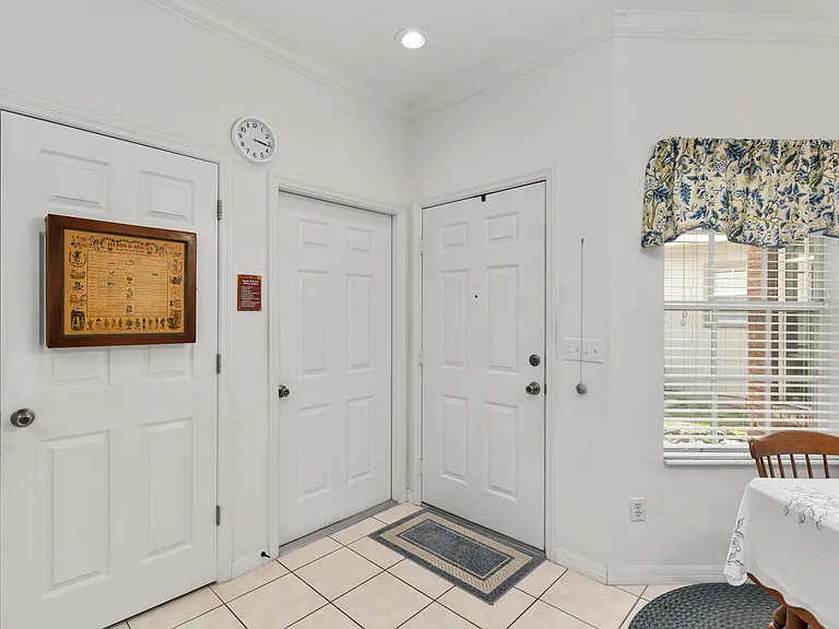 4814 NW 75th Rd — Photo 47