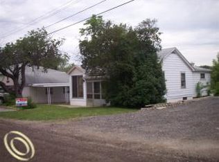 10250 Mary Lee Ave, White Lake, MI