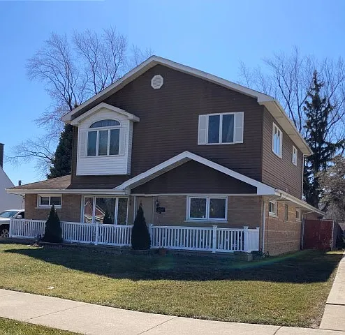 5121 W 82nd Pl photo 1