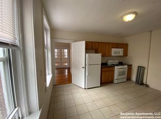 8 Barrows St #2A, Allston, MA 02134