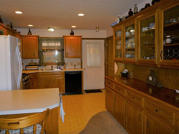 3rd image of 6780 N Wentward Ct #156