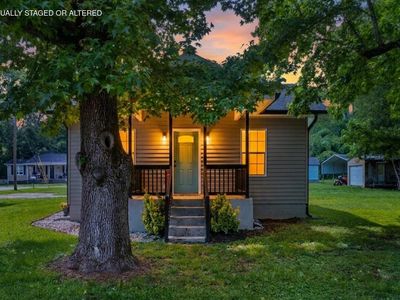 9855 Walnut St, Soddy Daisy, TN, 37379