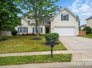 170 Heywatchis Dr, Mooresville, NC 28115