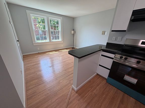 2nd image of 304 Duncan Ave