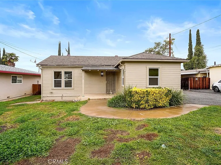 11750 California St — Photo 1