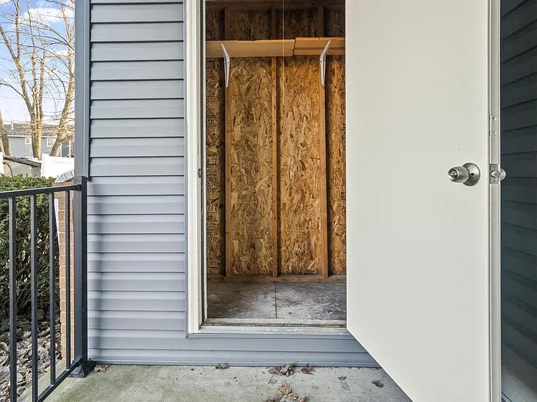 2213 Rockwood Dr — Photo 44