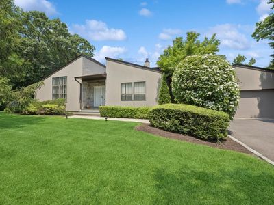 15 Augusta Lane, Manhasset, NY, 11030