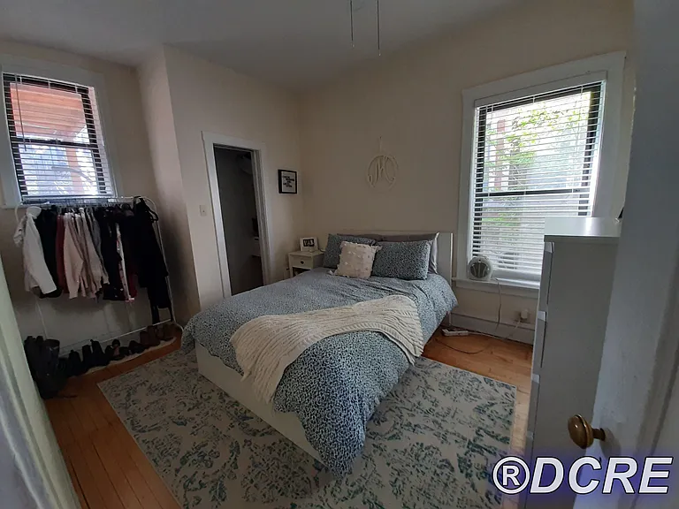 5241 N Winthrop Ave #1 — Photo 9