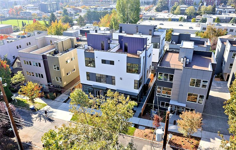 2nd image of 715 15th Avenue #A