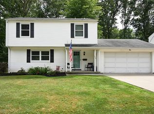 229 Pinehurst Rd, Munroe Falls, OH 44262