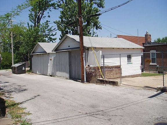 4th image of 3643 Tennessee Ave