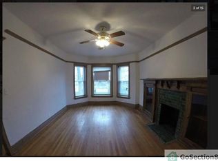5909 S Calumet Ave #2, Chicago, IL 60637