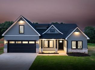 2014 Meadow Glen Ct, Chesnee, SC 29343