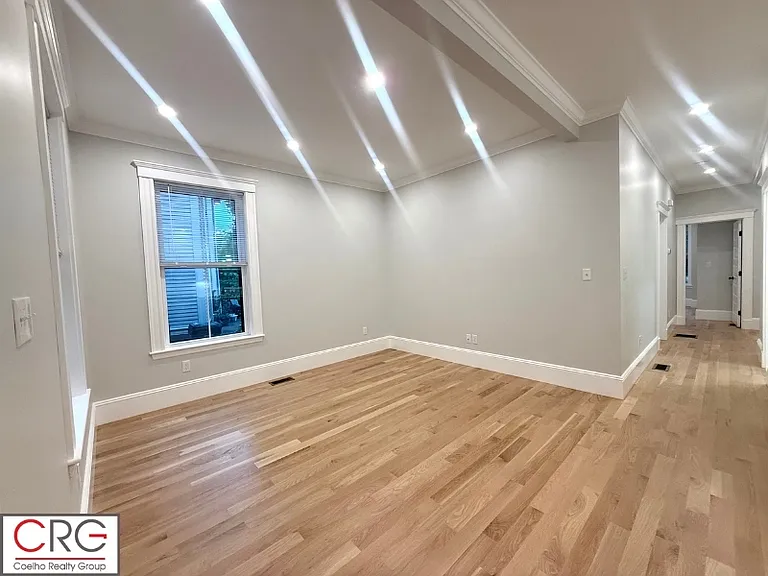 170 Webster Ave #1 — Photo 16
