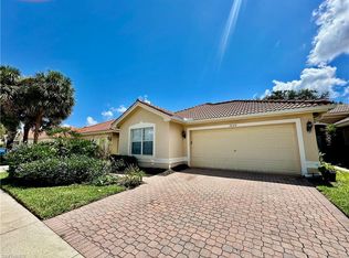 2048 Painted Palm Dr, Naples, FL 34119