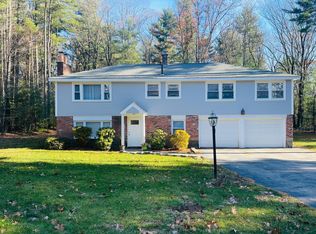 27 Ledgewood Rd, Framingham, MA 01701