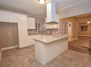 1437 S 8th St, Fresno, CA 93702