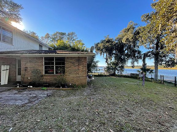 5th image of 3819 Trout River Blvd