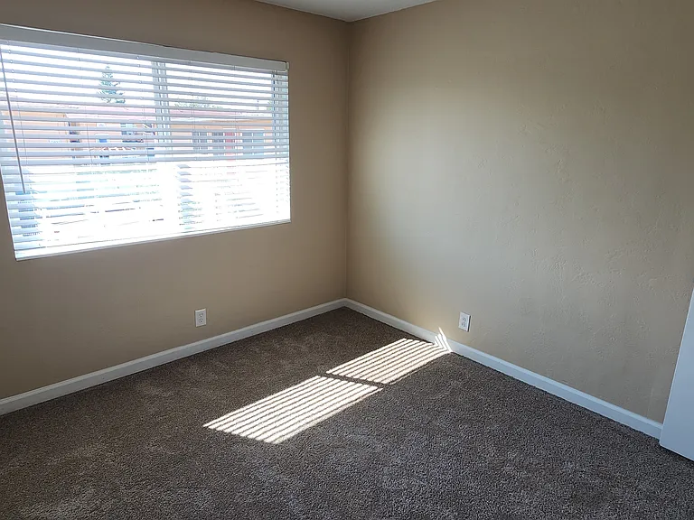 Arden Town Apartments — Photo 14
